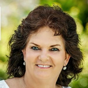 Meet your Posher, Robin